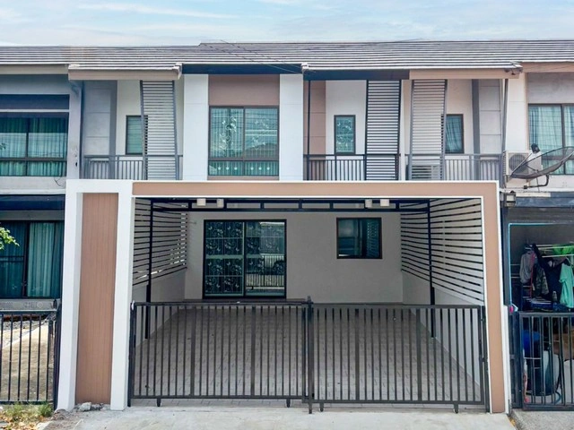 โอกาสสุดท้าย! พฤกษาไพร์ม 115 รังสิต-คลอง 3 ทาวน์เฮ้าส์ รีโนเวทใหม่ ทำเลทอง ทำเลดีติดถนนหลัก เชื่อมต่อรังสิต-นครนายก ใกล้ฟิวเจอร์ฯ และ Big C แค่นิดเดียว ราคาดีแบบนี้ นัดชมบ้านก่อนใครได้เลย